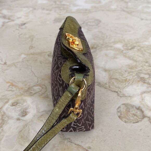 Melie Bianco Small Wristlet Change Purse Wallet - Picture 5 of 8